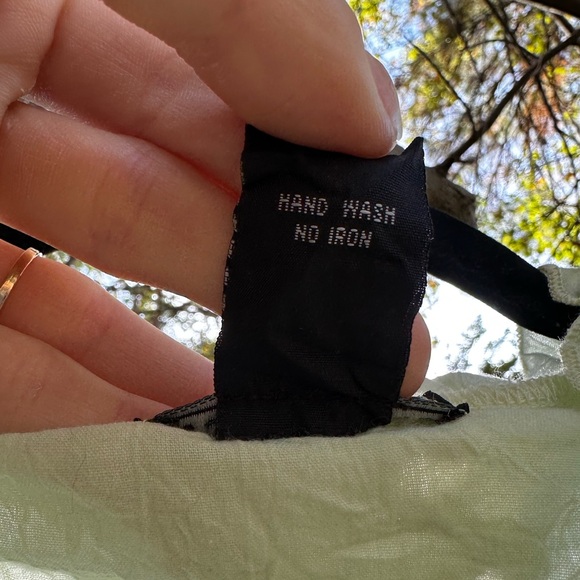 Y2K vintage ruffle tie front top - Picture 6 of 10